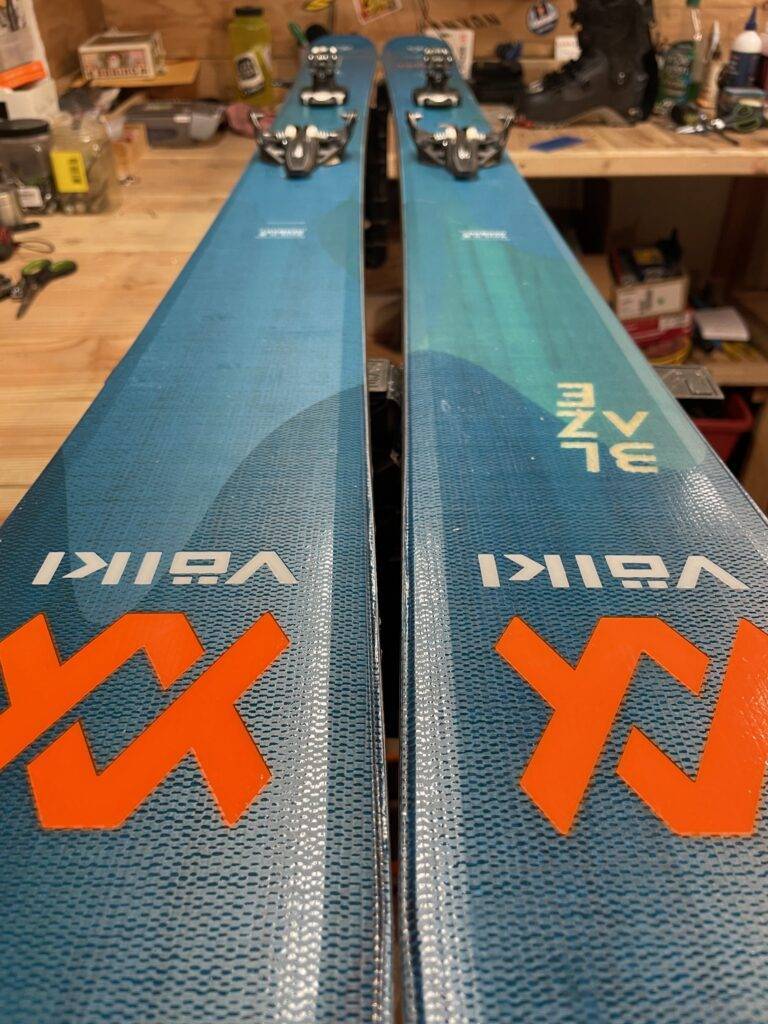 volkl blaze 106 skis